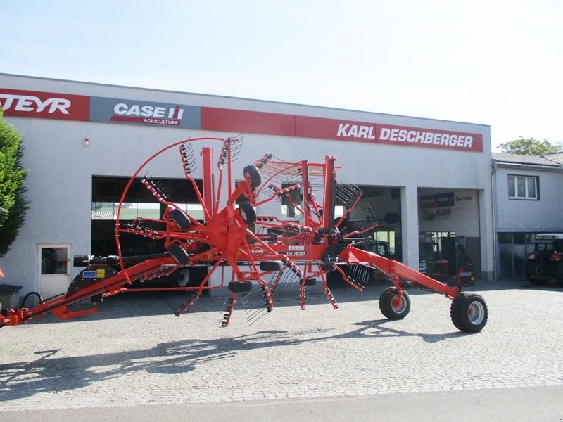 Schwader van het type Kuhn GA 8030 Zweikreiselschwader, Vorführmaschine in St. Marienkirchen (Foto 8)