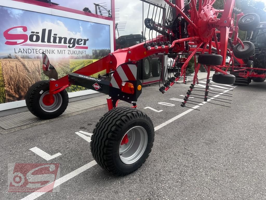 Schwader van het type Kuhn GA 8030, Neumaschine in Offenhausen (Foto 5)