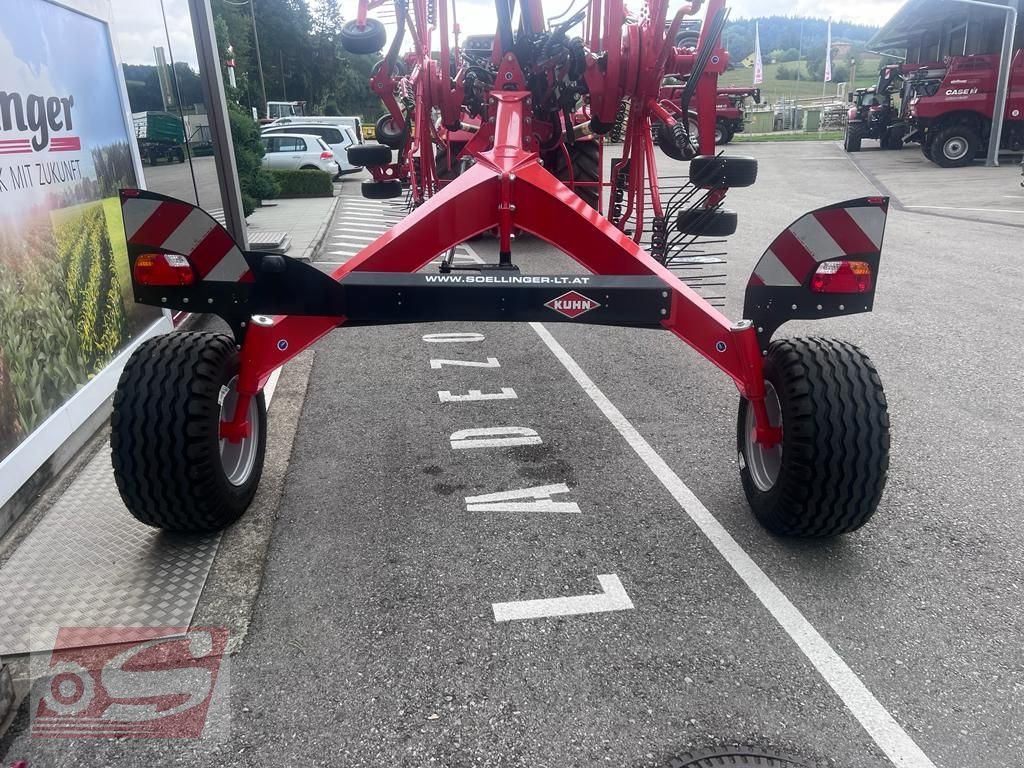 Schwader del tipo Kuhn GA 8030, Neumaschine en Offenhausen (Imagen 7)