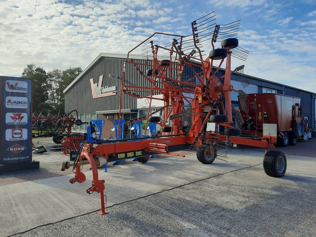 Schwader del tipo Kuhn GA 8121, Gebrauchtmaschine en MARIENHEEM (Imagen 1)