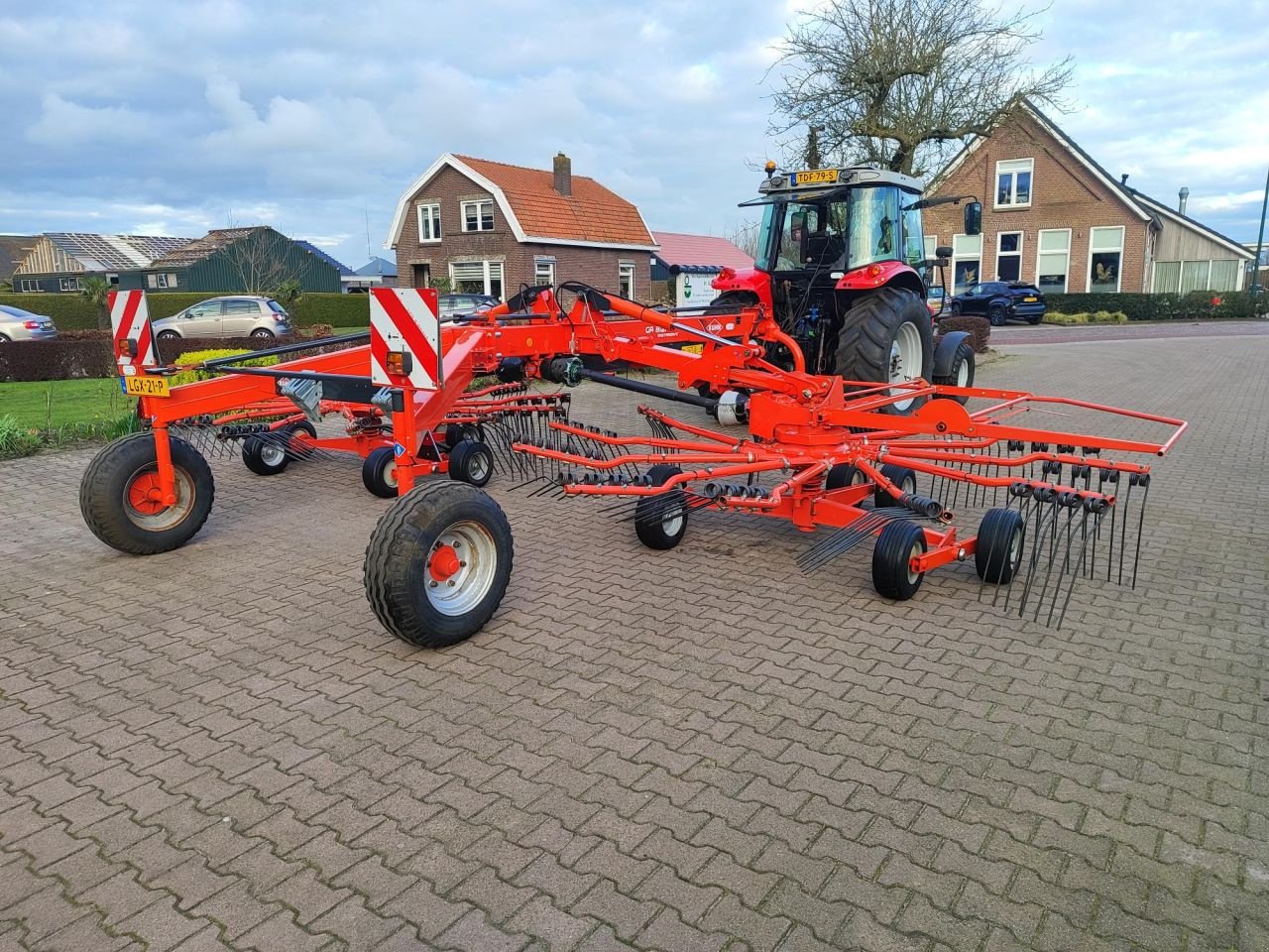 Schwader del tipo Kuhn GA 8121, Gebrauchtmaschine en Rouveen (Imagen 8)