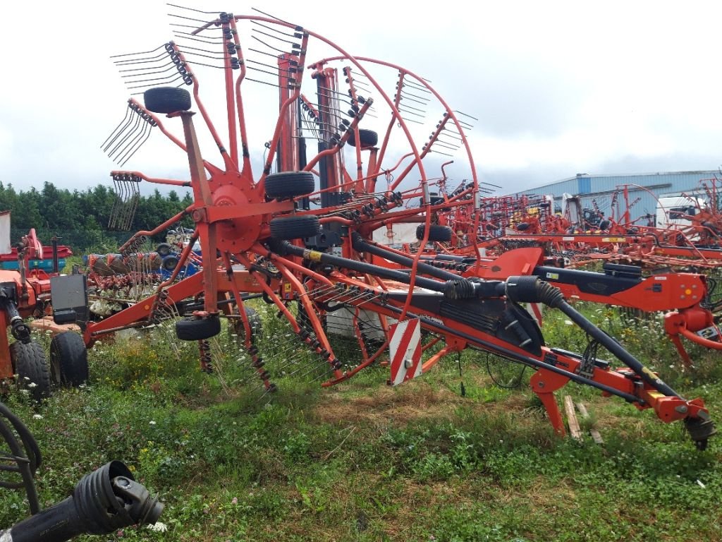 Schwader Türe ait Kuhn GA 8731, Gebrauchtmaschine içinde BRAS SUR MEUSE (resim 1)