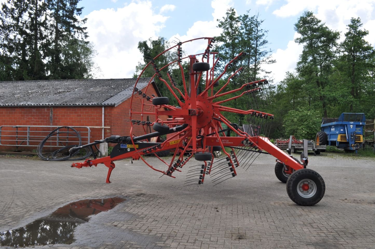 Schwader del tipo Kuhn GA 8731, Gebrauchtmaschine en Voorst (Imagen 3)