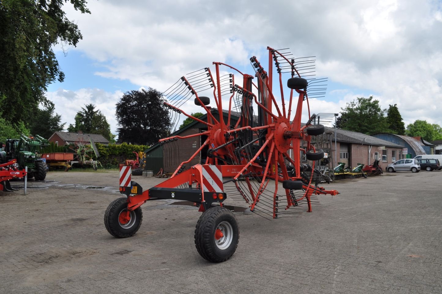 Schwader del tipo Kuhn GA 8731, Gebrauchtmaschine en Voorst (Imagen 6)