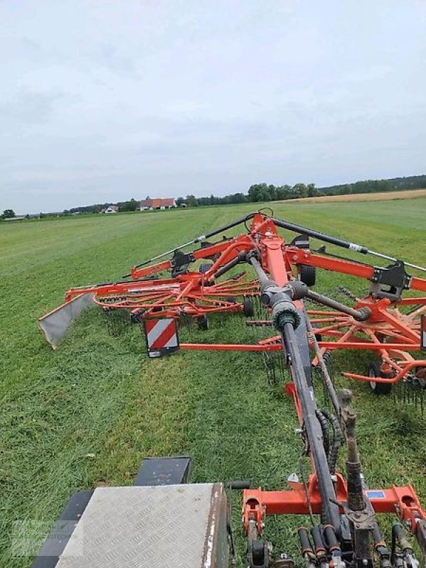 Schwader van het type Kuhn GA 8830/Schwader/2-Kreisel/Vorführer/Neuwertig, Vorführmaschine in Gerstetten (Foto 1)