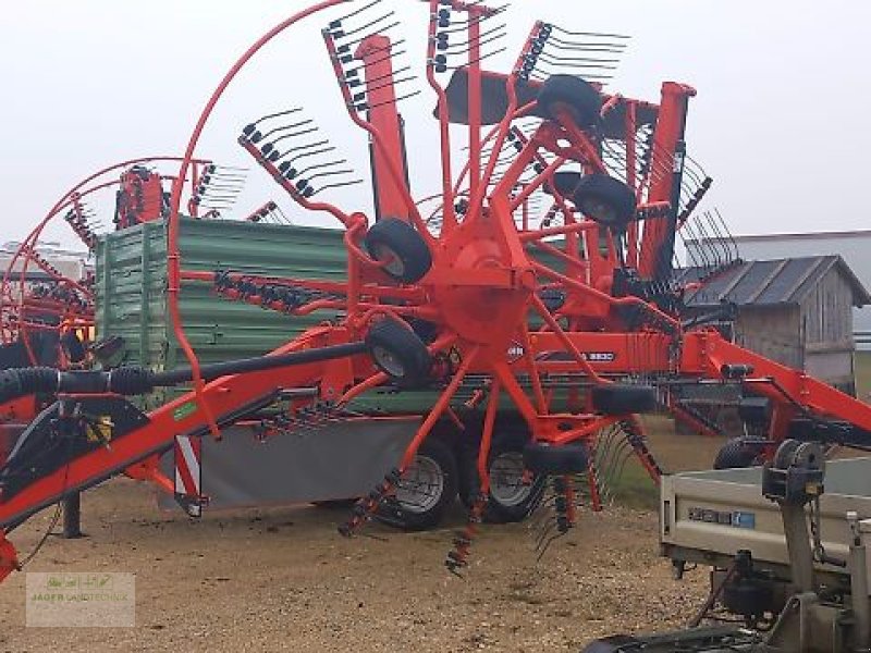 Schwader типа Kuhn GA 8830/Schwader/2-Kreisel/Vorführer/Neuwertig, Vorführmaschine в Gerstetten (Фотография 1)