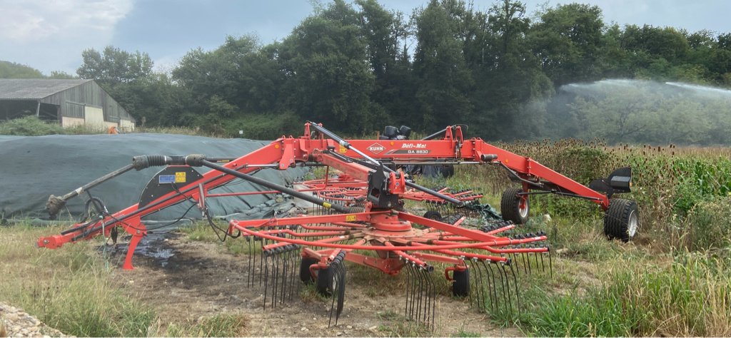 Schwader van het type Kuhn GA 8830, Gebrauchtmaschine in UZERCHE (Foto 1)