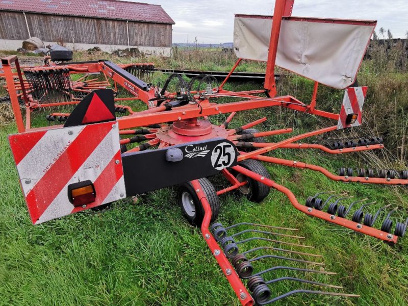 Schwader tip Kuhn GA 9032, Gebrauchtmaschine in ST MARTIN EN HAUT (Poză 1)