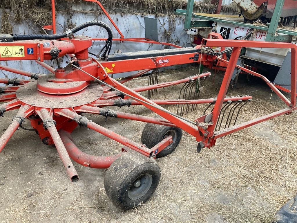 Schwader del tipo Kuhn GA 9032, Gebrauchtmaschine en BRAS SUR MEUSE (Imagen 7)