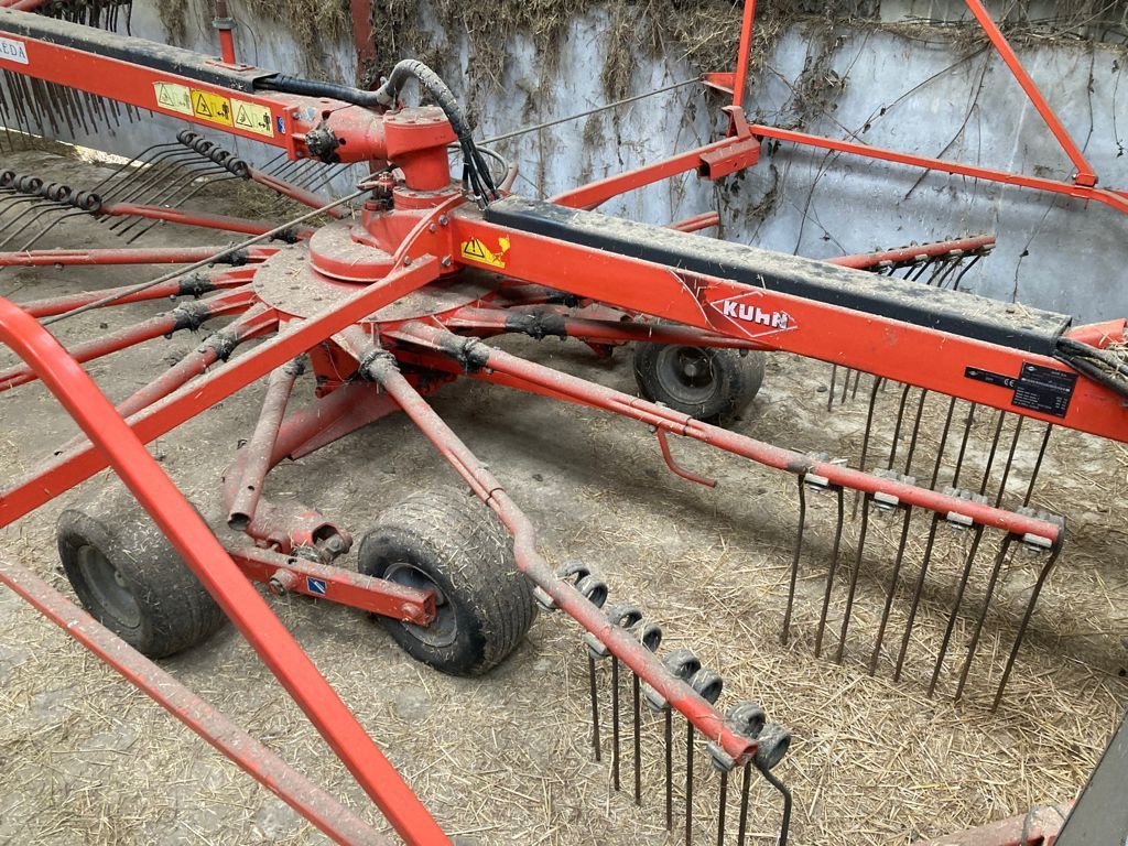 Schwader del tipo Kuhn GA 9032, Gebrauchtmaschine en BRAS SUR MEUSE (Imagen 5)