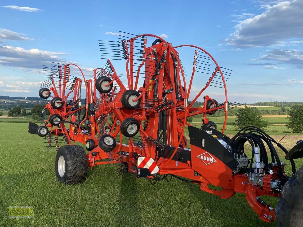 Schwader tip Kuhn GA13231, Neumaschine in Marsberg-Giershagen (Poză 4)