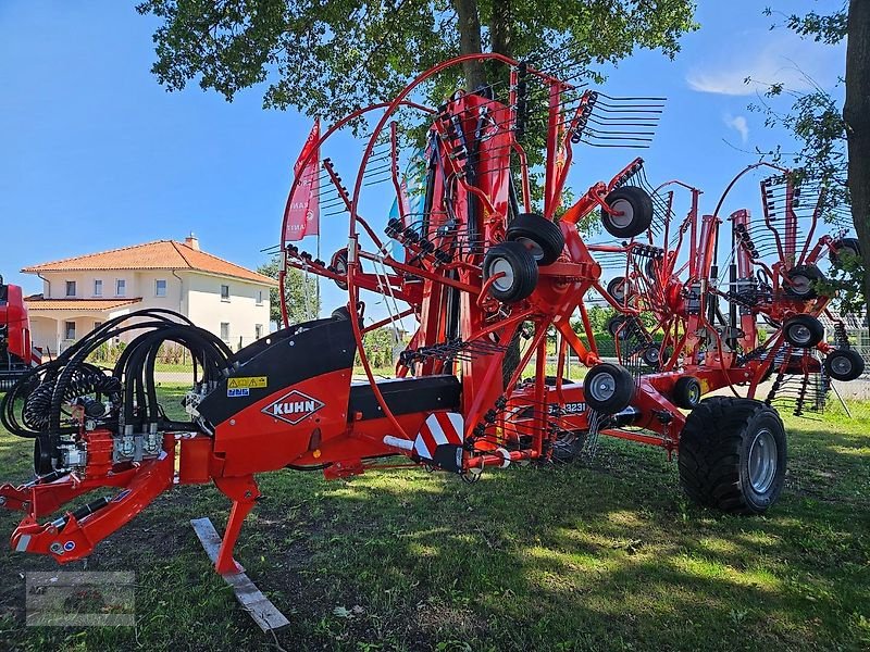 Schwader del tipo Kuhn GA13231, Neumaschine en Flessau (Imagen 4)