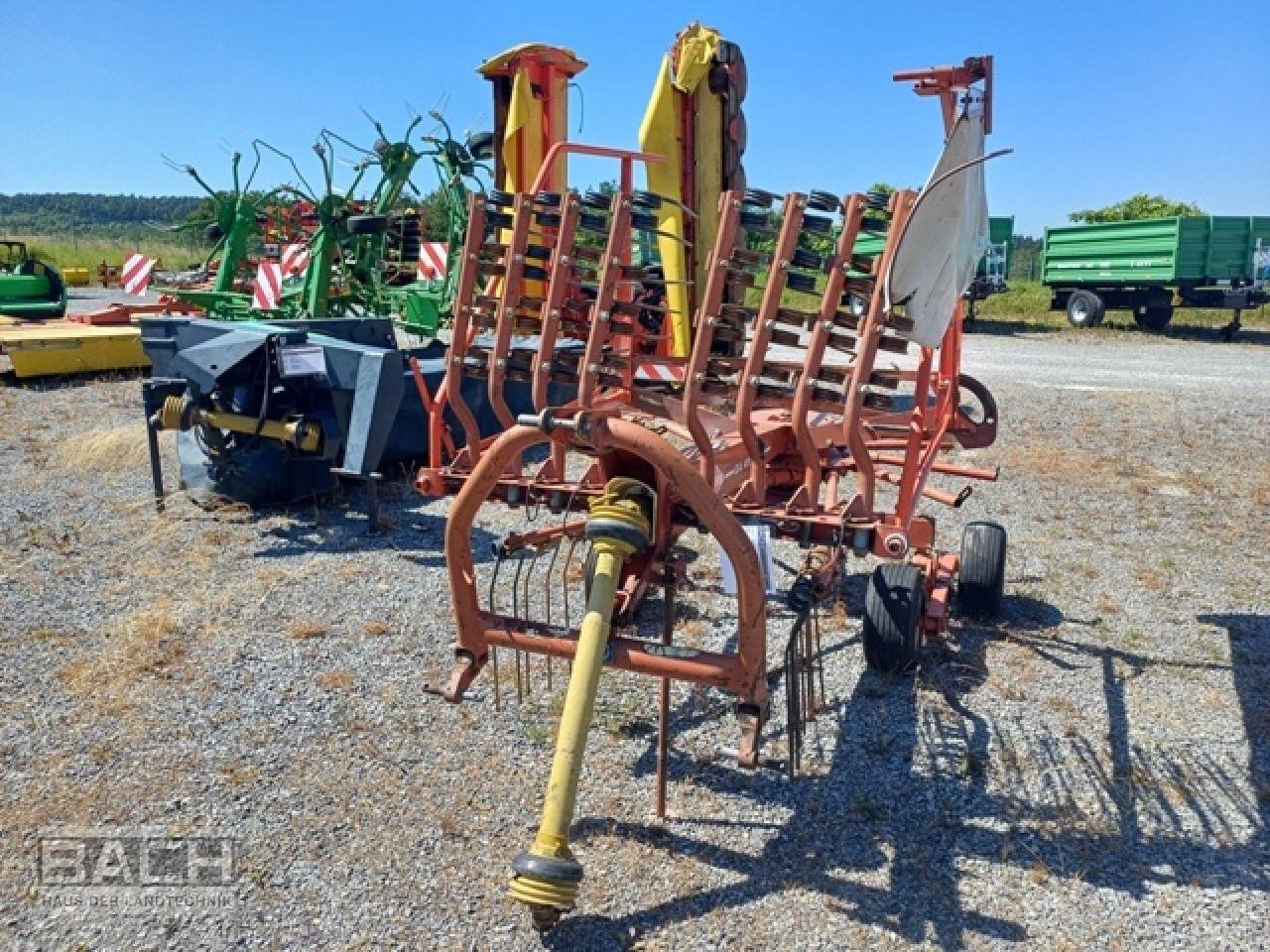 Schwader tip Kuhn GA401 GM, Gebrauchtmaschine in Boxberg-Seehof (Poză 1)