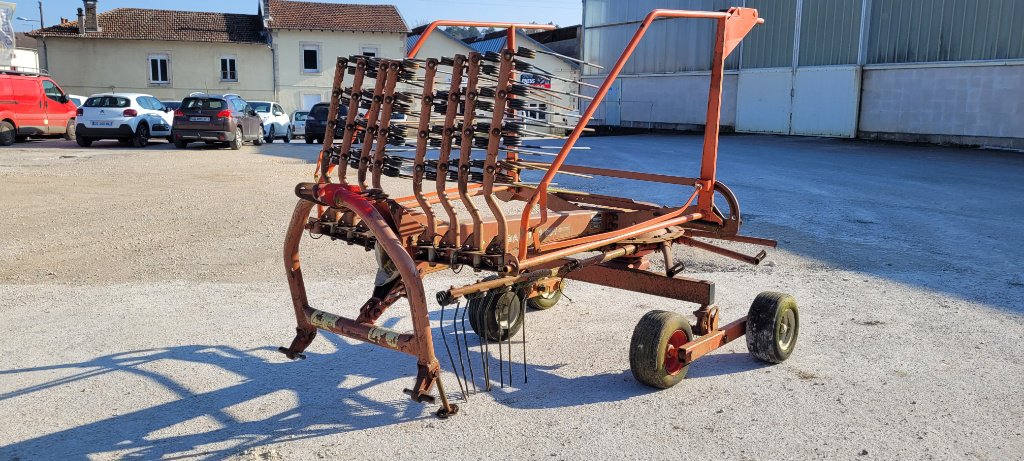 Schwader del tipo Kuhn GA4101, Gebrauchtmaschine en Lérouville (Imagen 3)