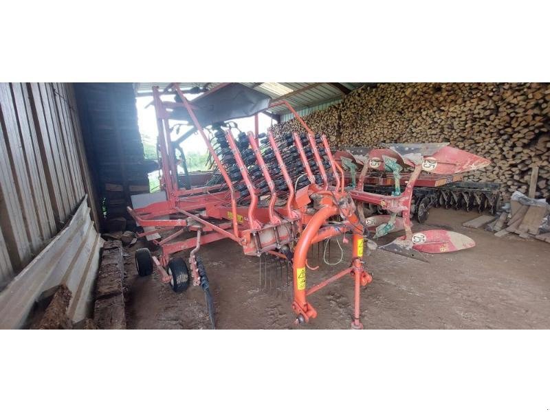 Schwader tip Kuhn GA4521GM, Gebrauchtmaschine in CHAUMONT (Poză 1)