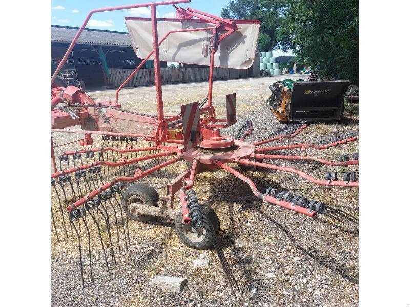 Schwader tip Kuhn GA4521GM, Gebrauchtmaschine in CHAUMONT (Poză 3)