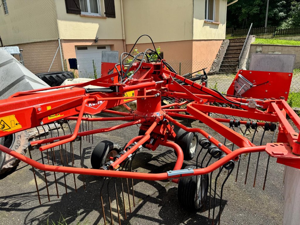 Schwader du type Kuhn Ga6002, Gebrauchtmaschine en Saint-Nabord (Photo 2)