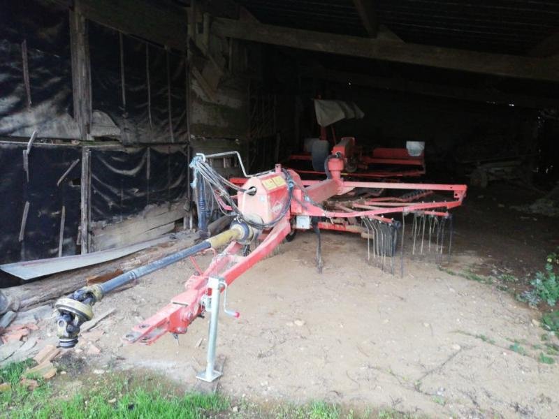 Schwader tip Kuhn GA6522, Gebrauchtmaschine in CHAUMONT (Poză 1)