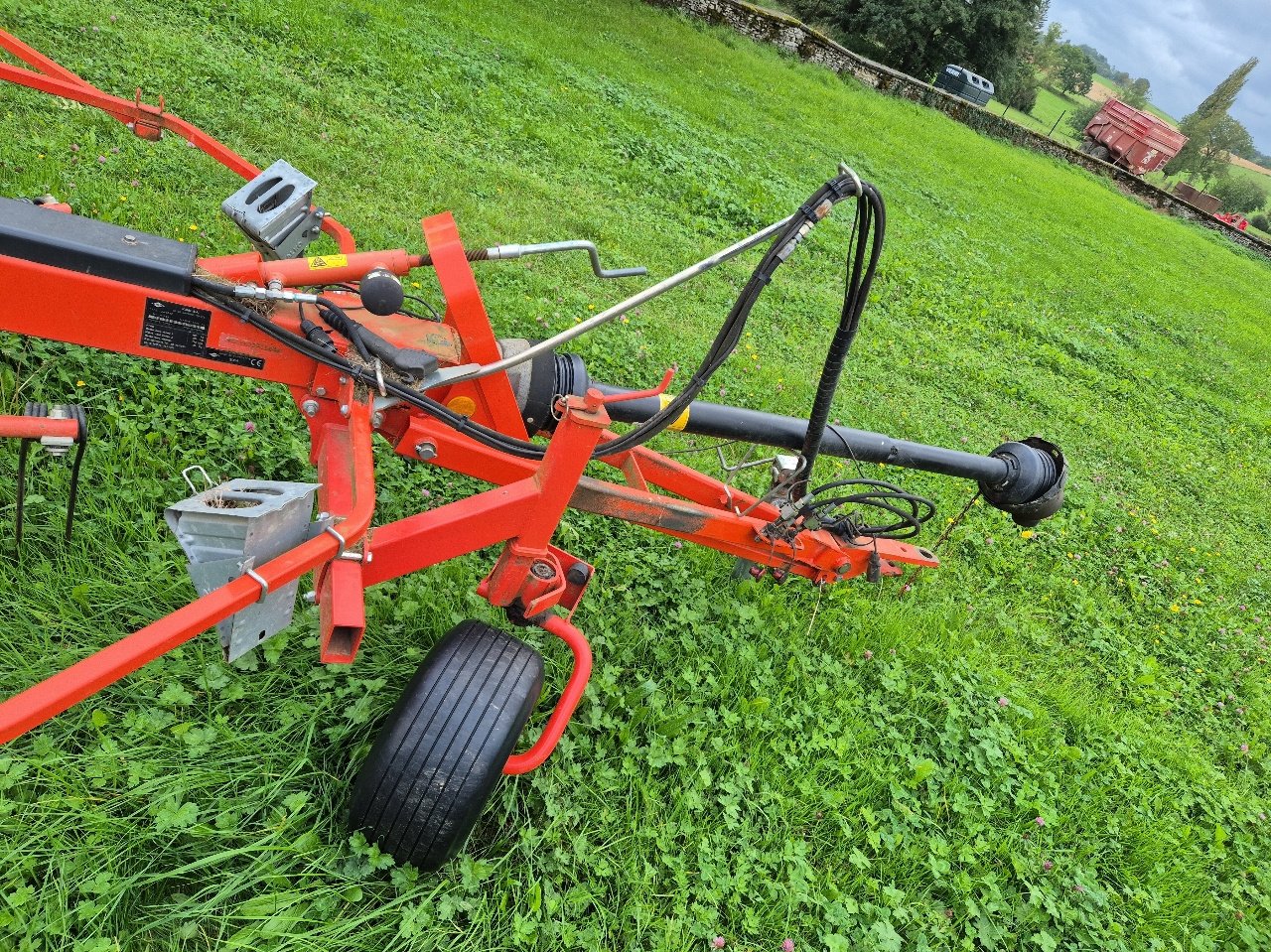 Schwader van het type Kuhn Ga6632, Gebrauchtmaschine in MANDRES-SUR-VAIR (Foto 10)