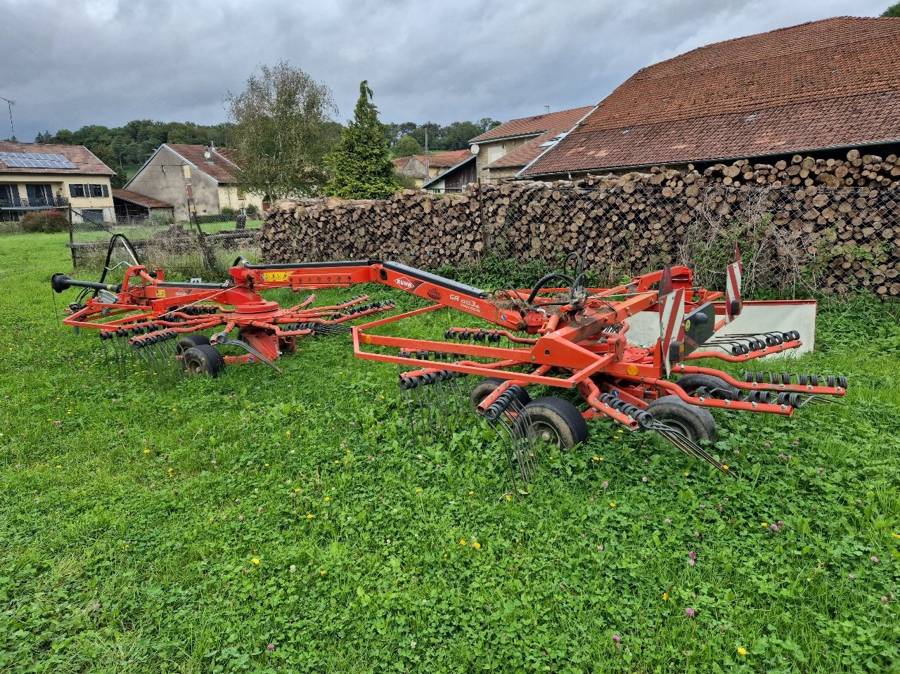 Schwader Türe ait Kuhn Ga6632, Gebrauchtmaschine içinde MANDRES-SUR-VAIR (resim 3)