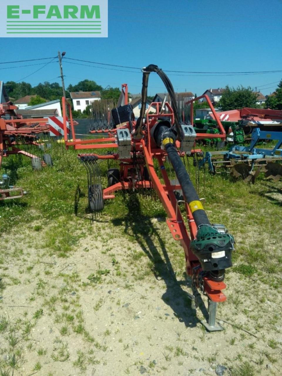 Schwader tip Kuhn ga6632, Gebrauchtmaschine in CHAUVONCOURT (Poză 3)