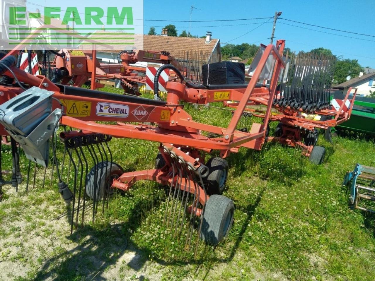 Schwader от тип Kuhn ga6632, Gebrauchtmaschine в CHAUVONCOURT (Снимка 7)