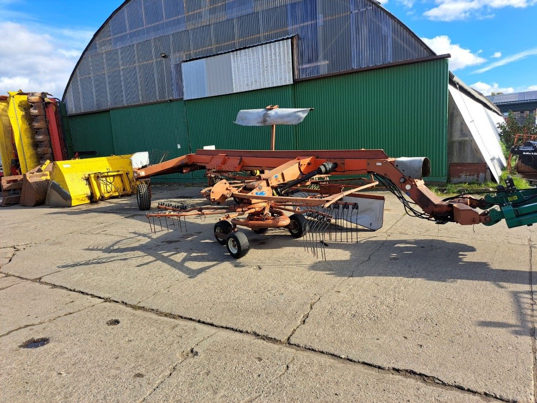 Schwader van het type Kuhn GA7302 DL, Gebrauchtmaschine in Liebenwalde (Foto 9)