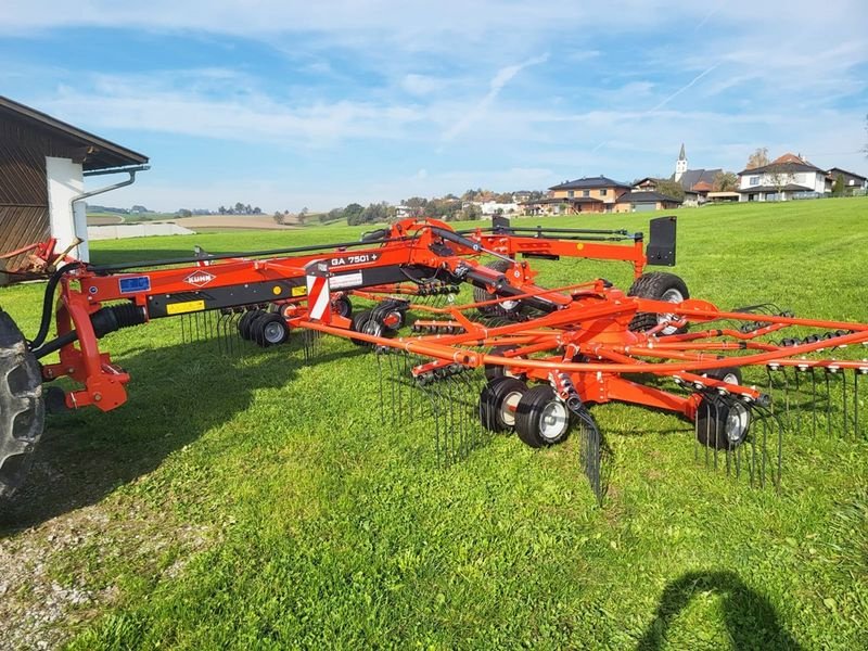 Schwader tip Kuhn GA7501+ 2-Kreisel-Mittelschwader, Gebrauchtmaschine in St. Marienkirchen (Poză 8)