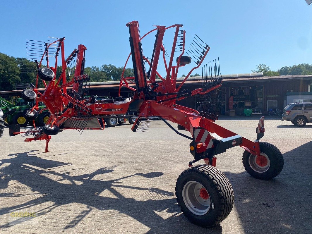 Schwader van het type Kuhn GA8030, Neumaschine in Ahaus (Foto 7)