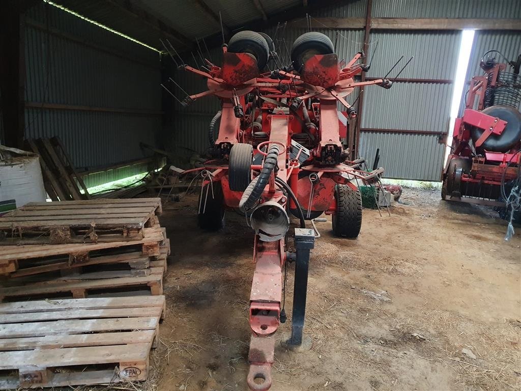 Schwader del tipo Kuhn GF 13002 vender/spreder, Gebrauchtmaschine In Nykøbing M (Immagine 3)