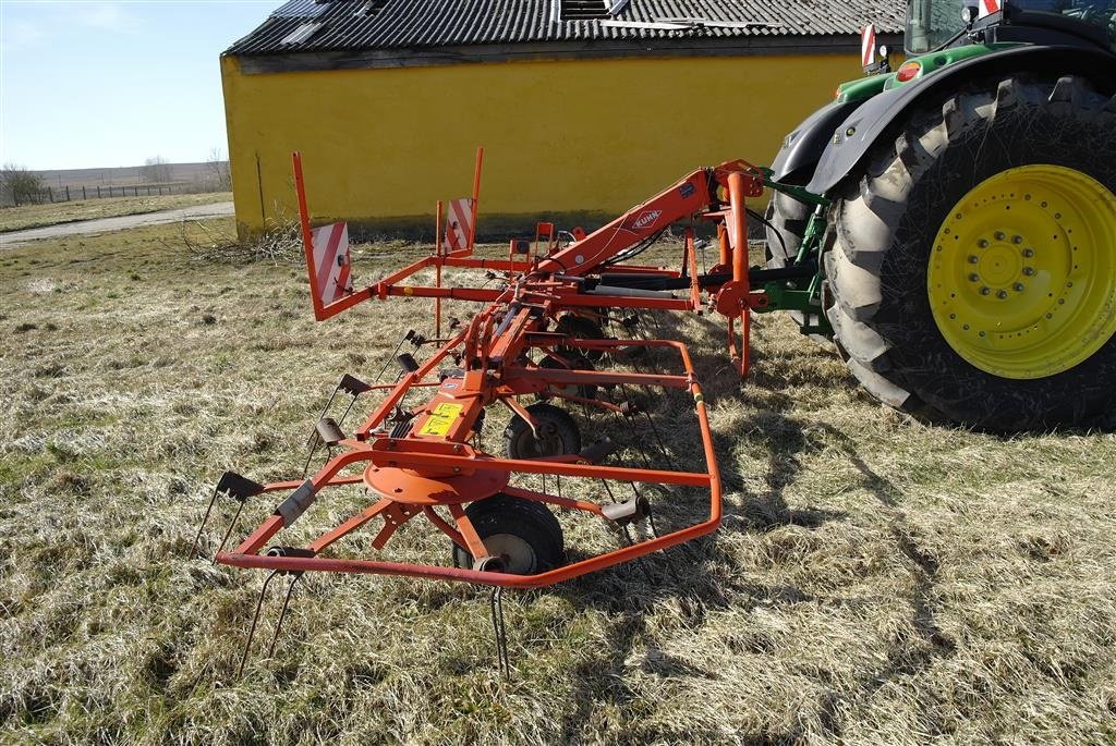 Schwader tip Kuhn GF 7802, Gebrauchtmaschine in  (Poză 4)