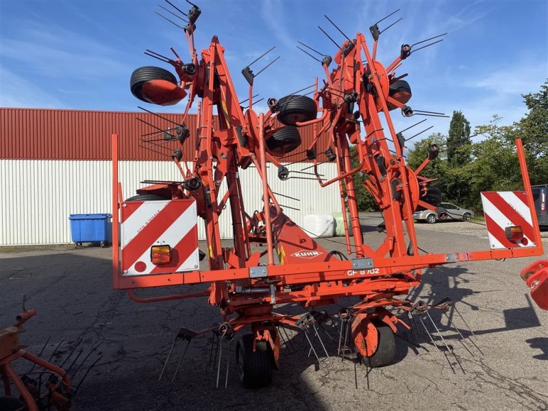 Schwader van het type Kuhn GF 8702, Gebrauchtmaschine in Helsinge (Foto 1)