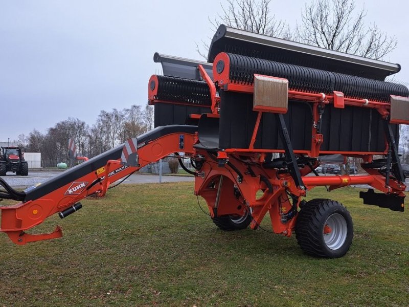 Schwader van het type Kuhn Merge Maxx 1090, Gebrauchtmaschine in Burkau