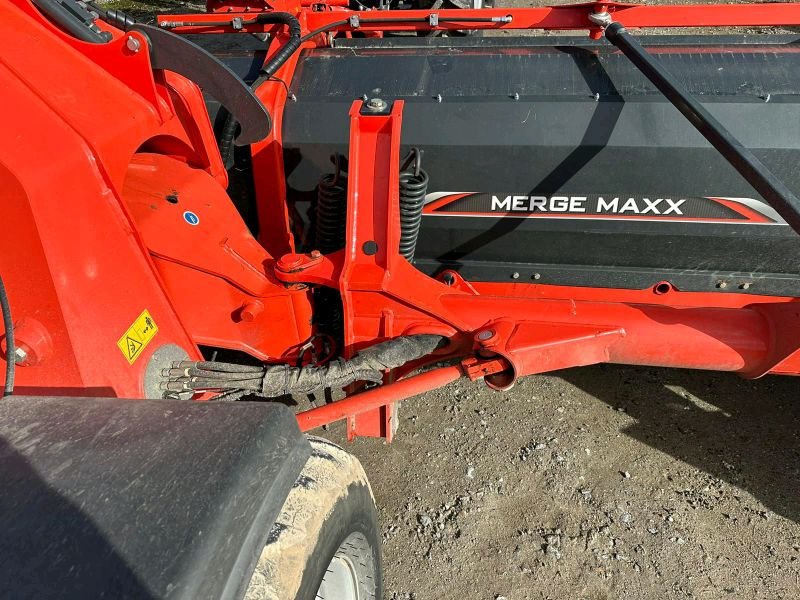 Schwader del tipo Kuhn Merge Maxx 950, Gebrauchtmaschine en Liebenwalde (Imagen 17)