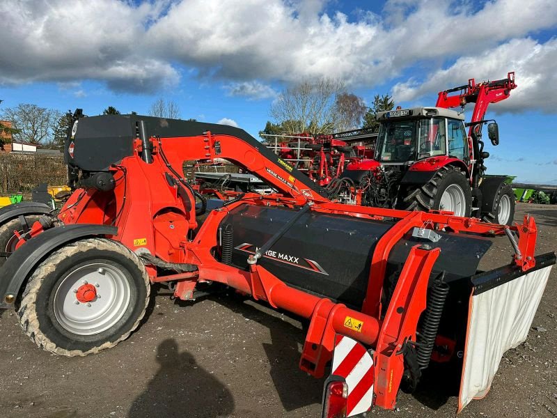 Schwader van het type Kuhn Merge Maxx 950, Gebrauchtmaschine in Liebenwalde (Foto 4)