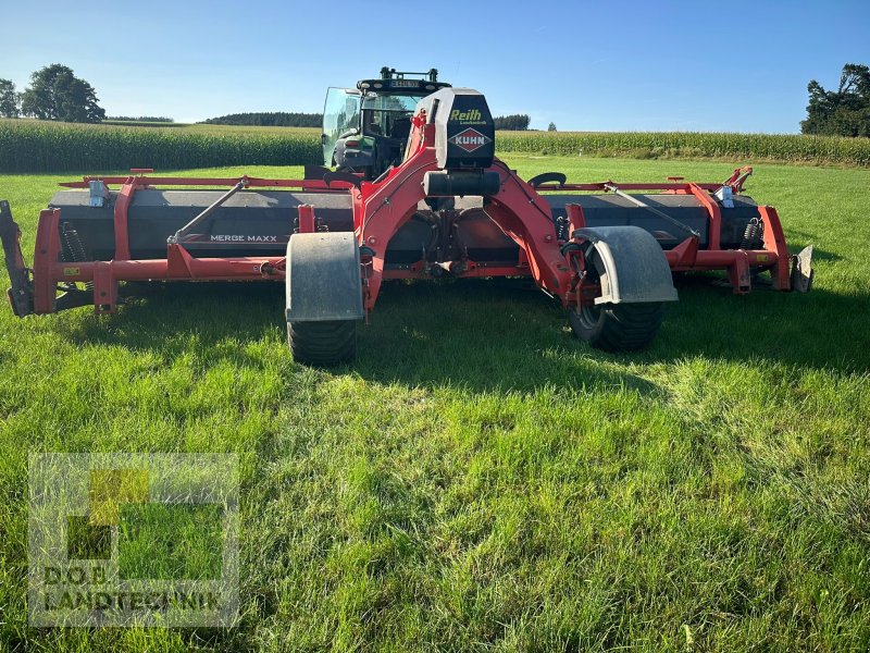 Schwader of the type Kuhn Merge Maxx 950, Gebrauchtmaschine in Langweid am Lech (Picture 1)