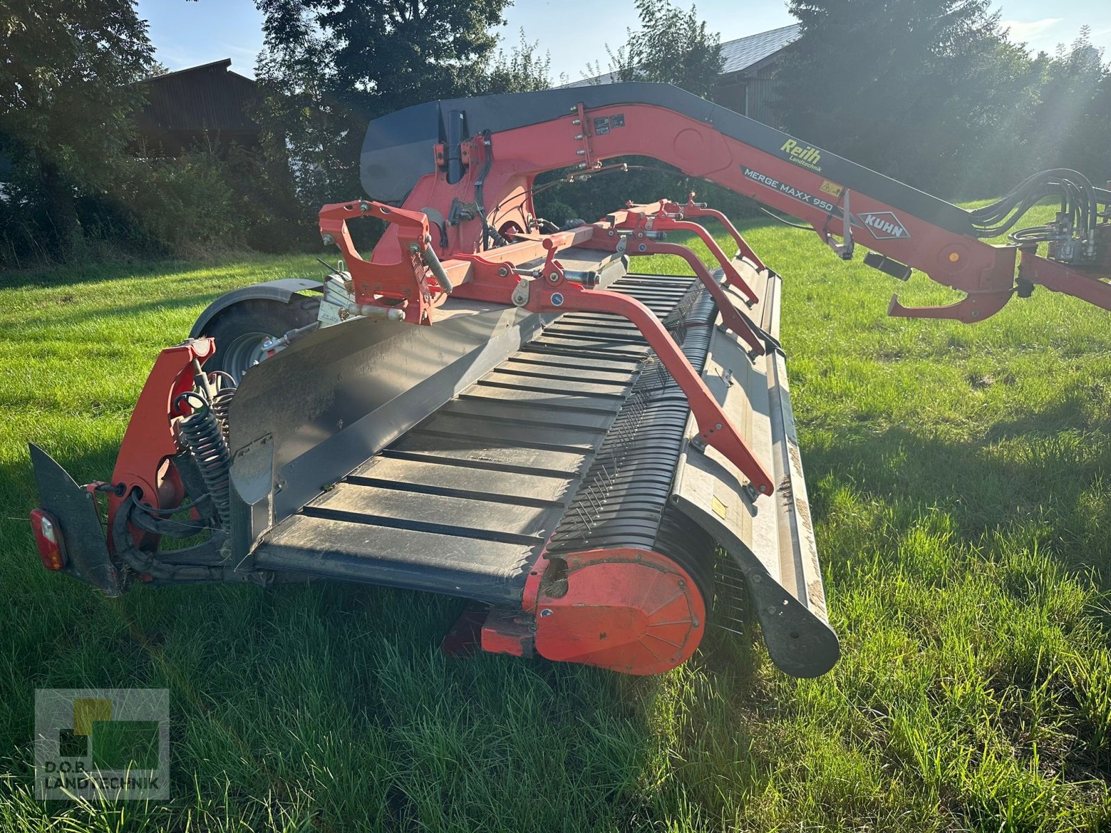 Schwader van het type Kuhn Merge Maxx 950, Gebrauchtmaschine in Langweid am Lech (Foto 2)