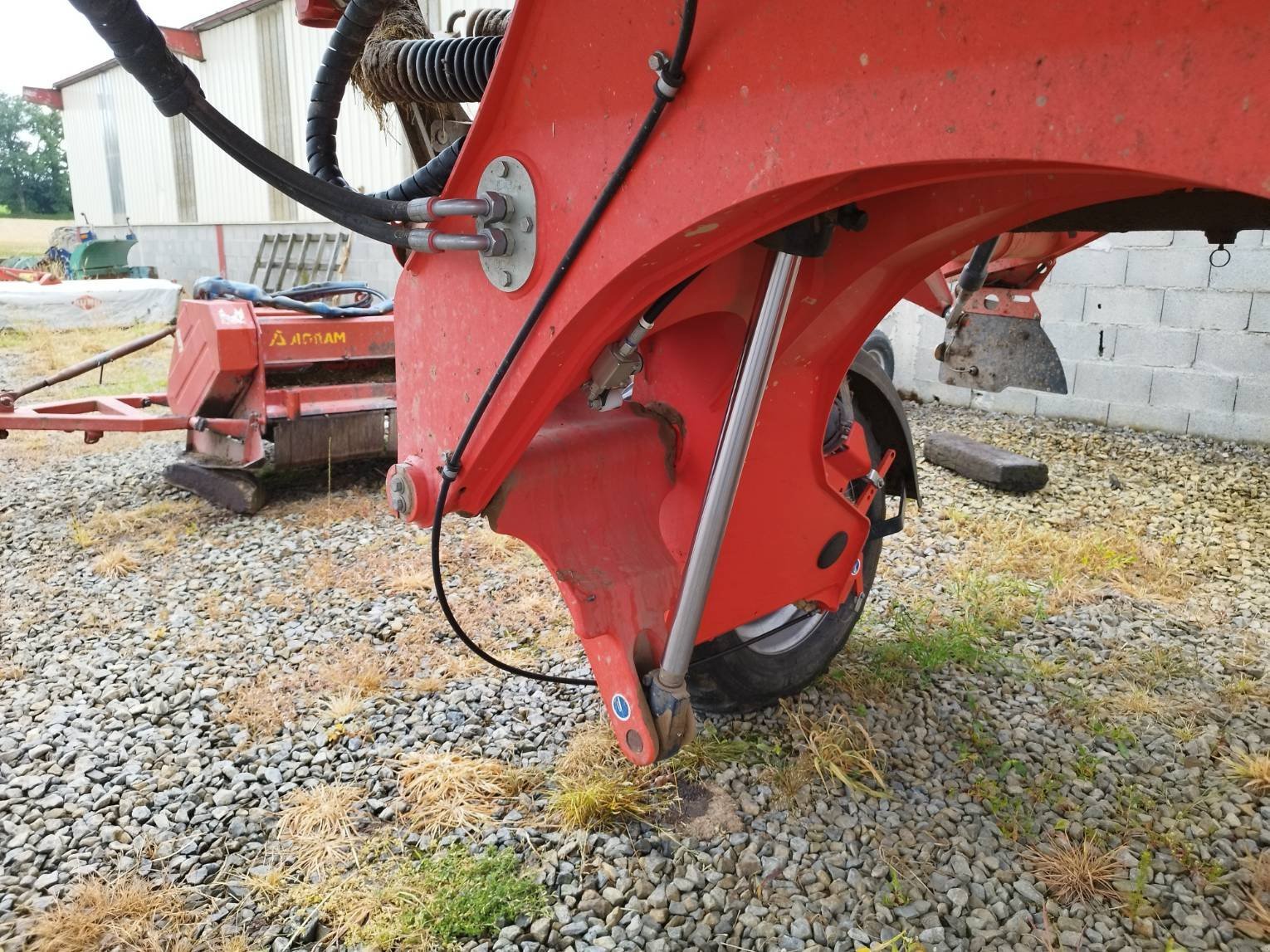 Schwader del tipo Kuhn MERGEMAXX 950, Gebrauchtmaschine en Le Horps (Imagen 3)