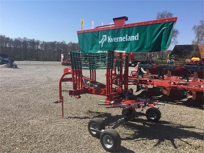 Schwader tipa Kverneland 9542 Pro Line, Ny., Gebrauchtmaschine u Mern (Slika 1)