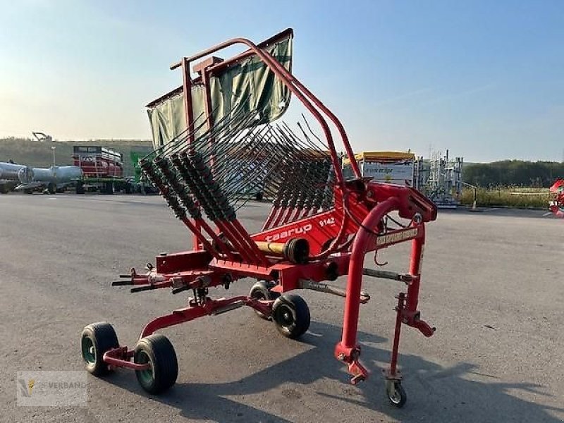 Schwader a típus Kverneland Taarup 6142, Gebrauchtmaschine ekkor: Colmar-Berg