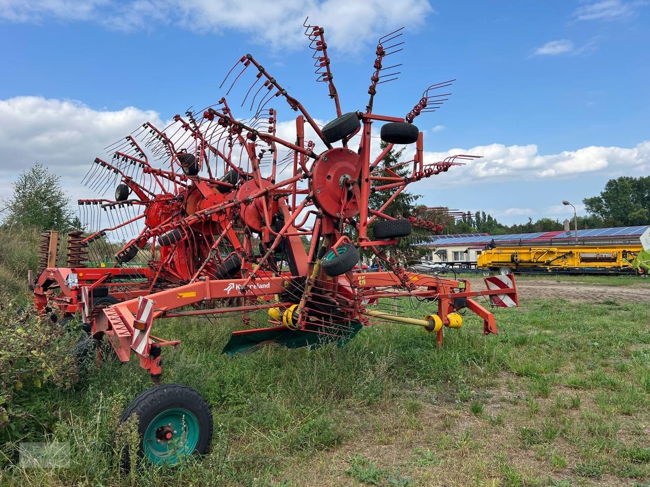 Schwader del tipo Kverneland Taarup 735 C, Gebrauchtmaschine In Prenzlau (Immagine 3)