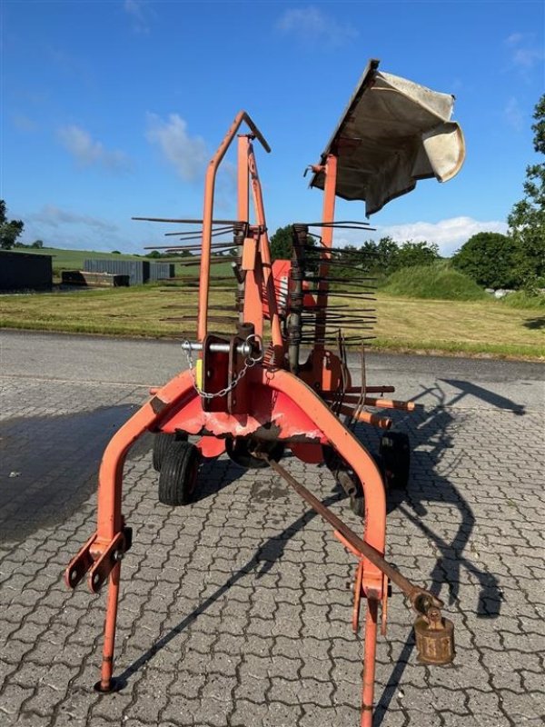 Schwader van het type Lely Hibiscus 421, Gebrauchtmaschine in Kongerslev (Foto 4)