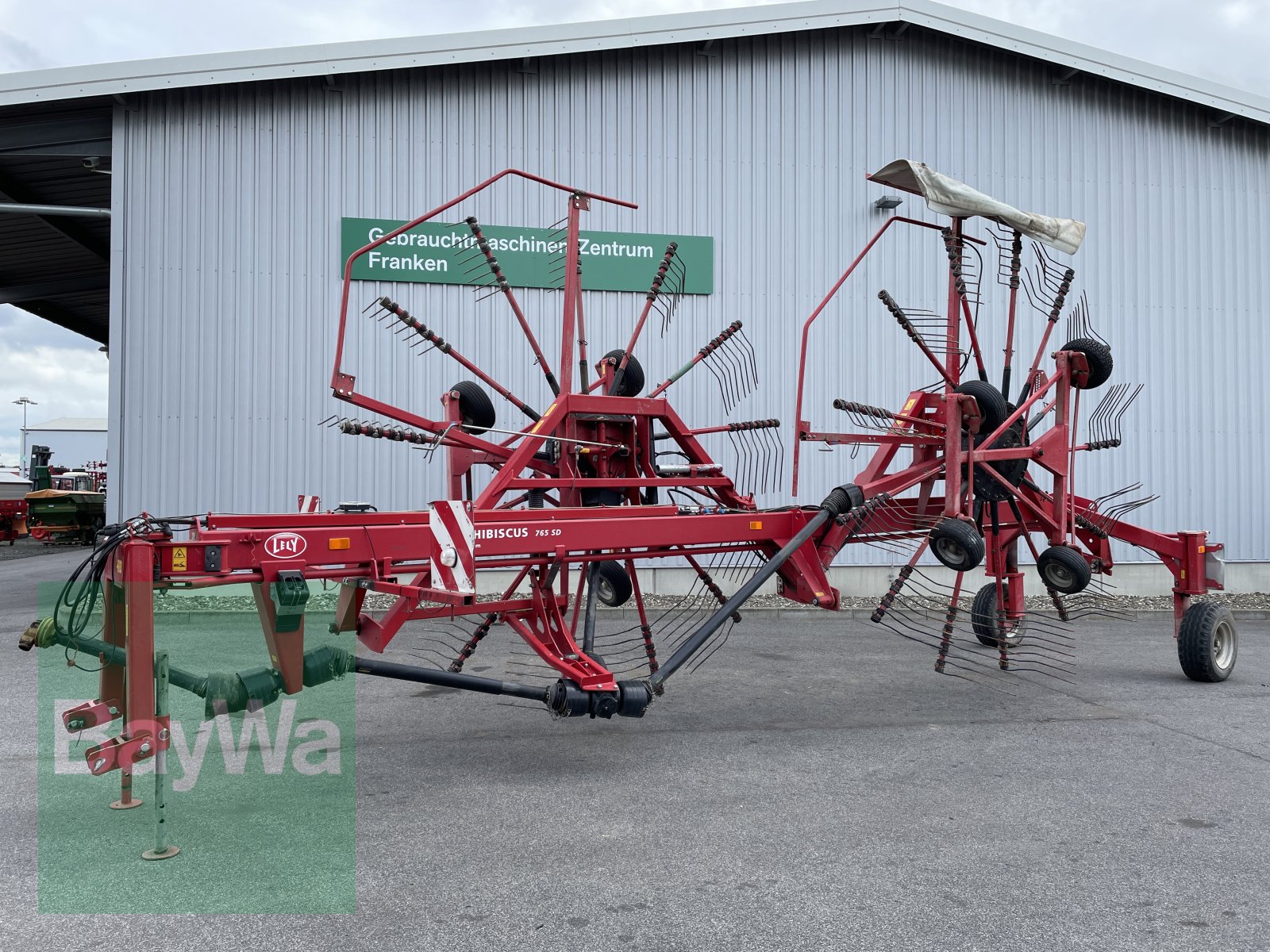 Schwader of the type Lely Hibiscus 765 SD, Gebrauchtmaschine in Bamberg (Picture 2)