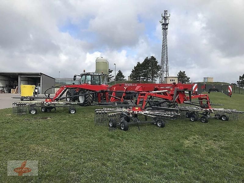 Schwader des Typs Massey Ferguson MF RK 1404 TRC-PRO / FELLA JURAS 14055 PRO, Neumaschine in Oederan (Bild 3)