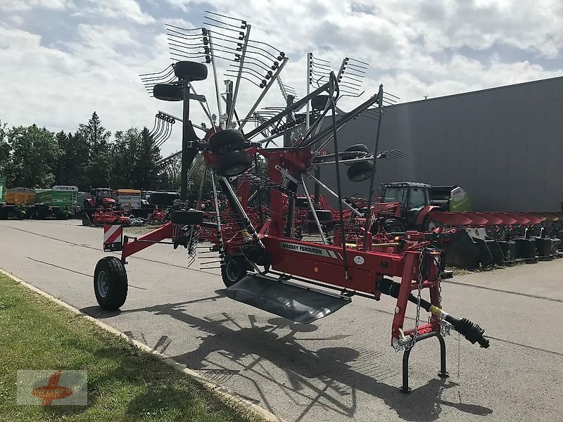 Schwader del tipo Massey Ferguson MF RK 762 TRC / Fella JURAS 801, Neumaschine en Oederan (Imagen 4)