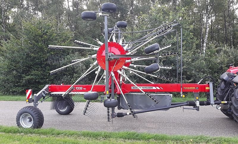 Schwader van het type Massey Ferguson RK 1002 TRC, Neumaschine in Itterbeck (Foto 7)