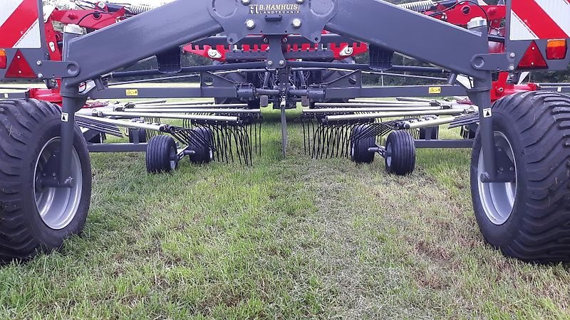 Schwader of the type Massey Ferguson RK 1002 TRC, Neumaschine in Itterbeck (Picture 18)