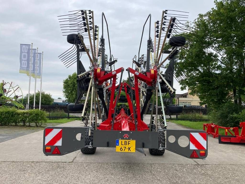 Schwader typu Massey Ferguson RK 1254 TRC-EC, Gebrauchtmaschine v Easterein (Obrázok 4)