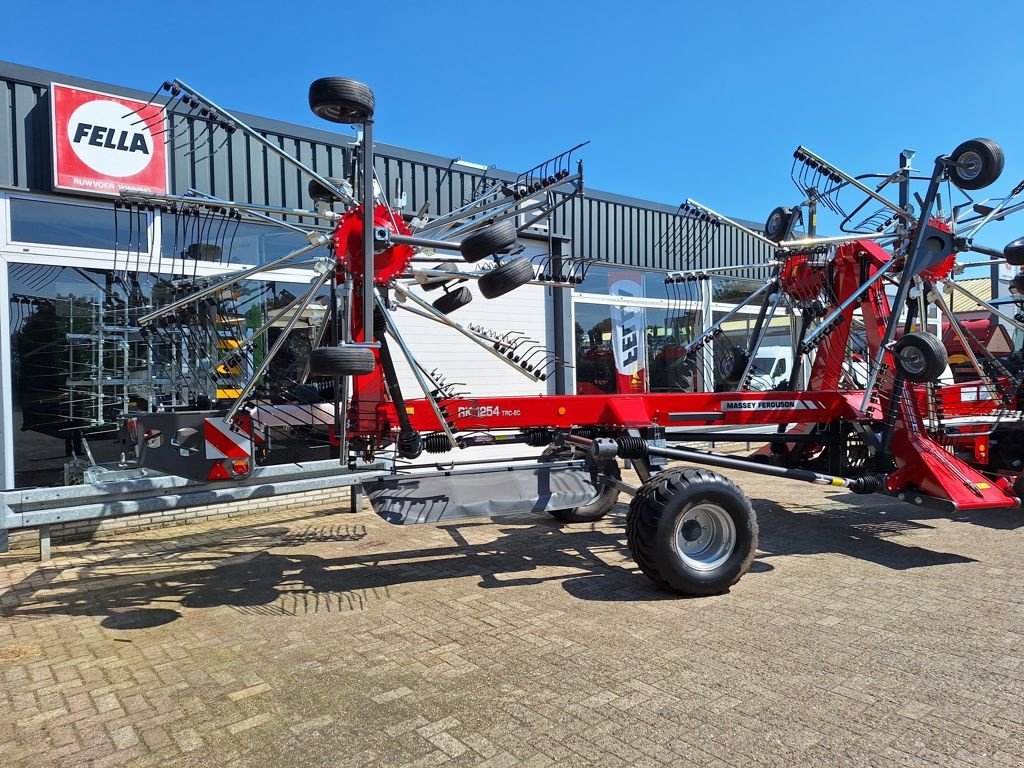 Schwader Türe ait Massey Ferguson RK 1254 TRC-EC, Neumaschine içinde MARIENHEEM (resim 2)