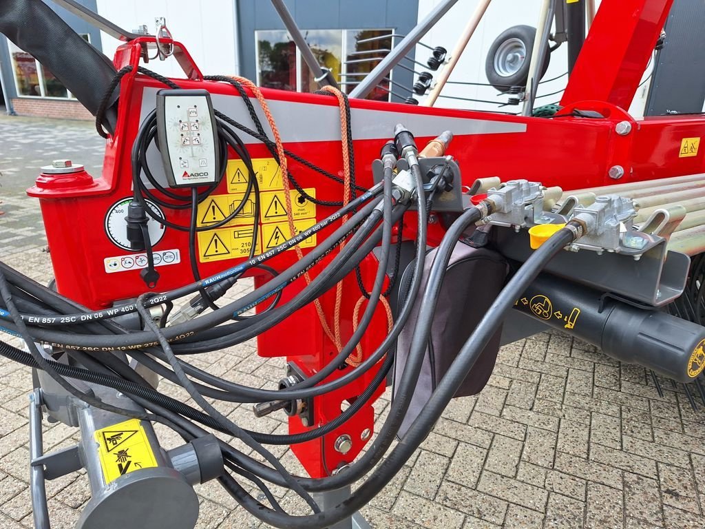 Schwader a típus Massey Ferguson RK 1254 TRC-GEN2, Neumaschine ekkor: MARIENHEEM (Kép 11)